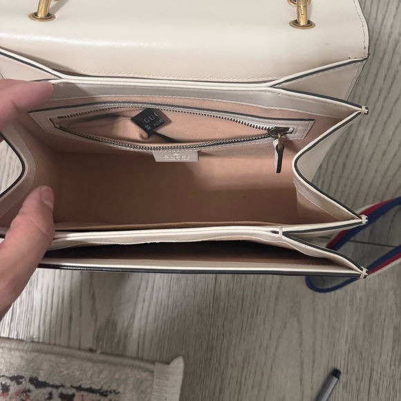 Gucci Bee Leather 2way Bag - Picture 4 of 10